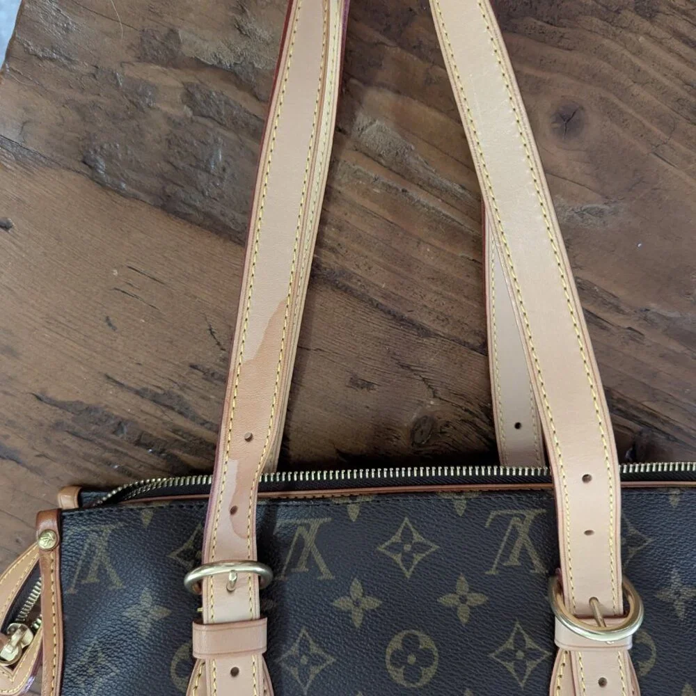 Louis Vuitton Monogram Popincourt Tote Haut - Picture 3 of 14